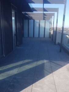 Floor tiling service